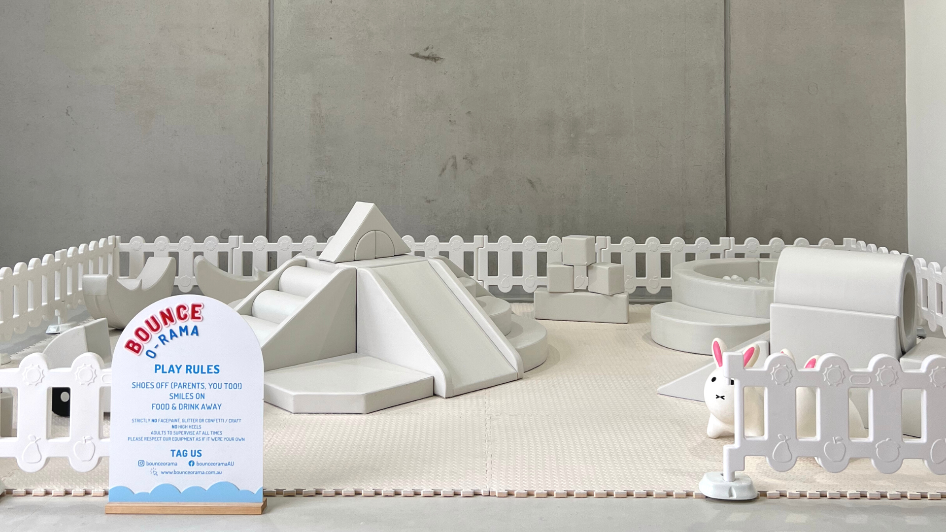 Bouncy Castle Soft Play Set Grey Kids White And Grey Outdoor Soft