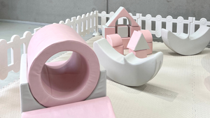 SOFT PLAY HIRE PINK